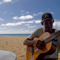 Chanteur sur la playa grande