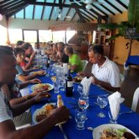 Moment de convivialite a l oasis
